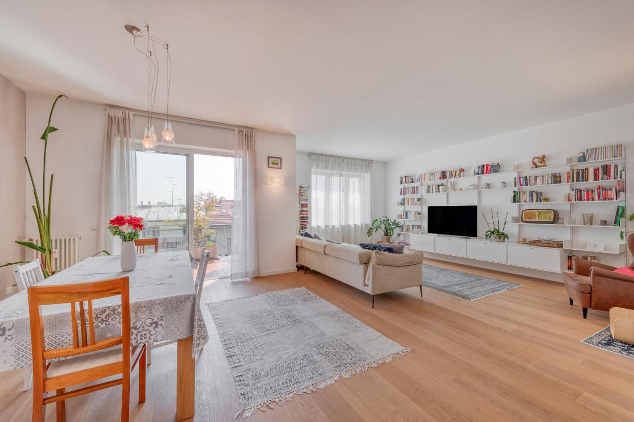 Ferrucci, 10 - Elegante Oasi Urbana A Milano Apartment Exterior foto